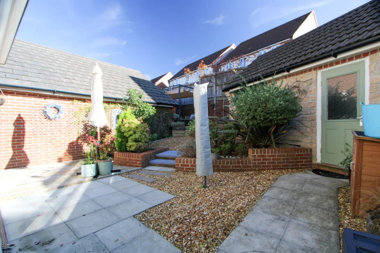 Bluebell Close, Yate, photo 31