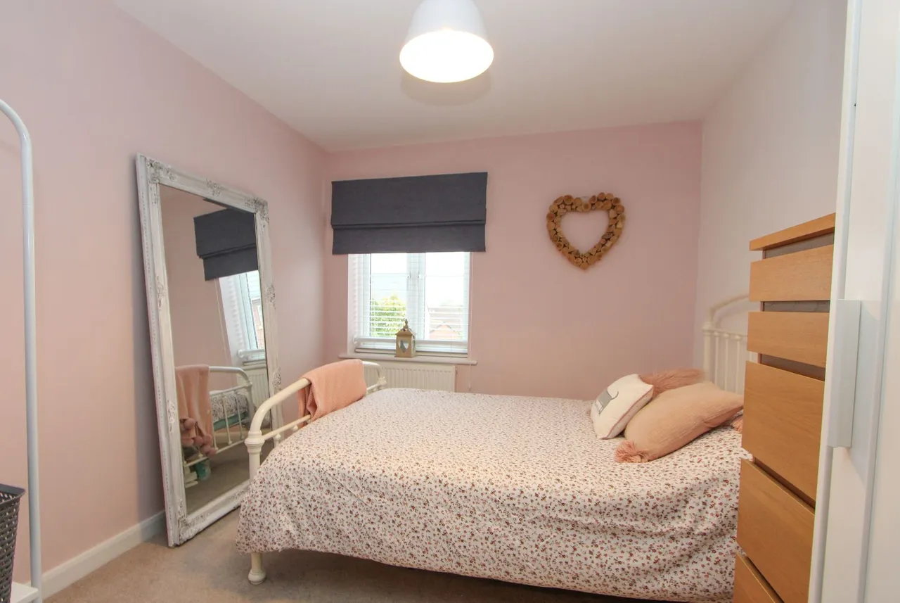 Bluebell Close, Yate, photo 23