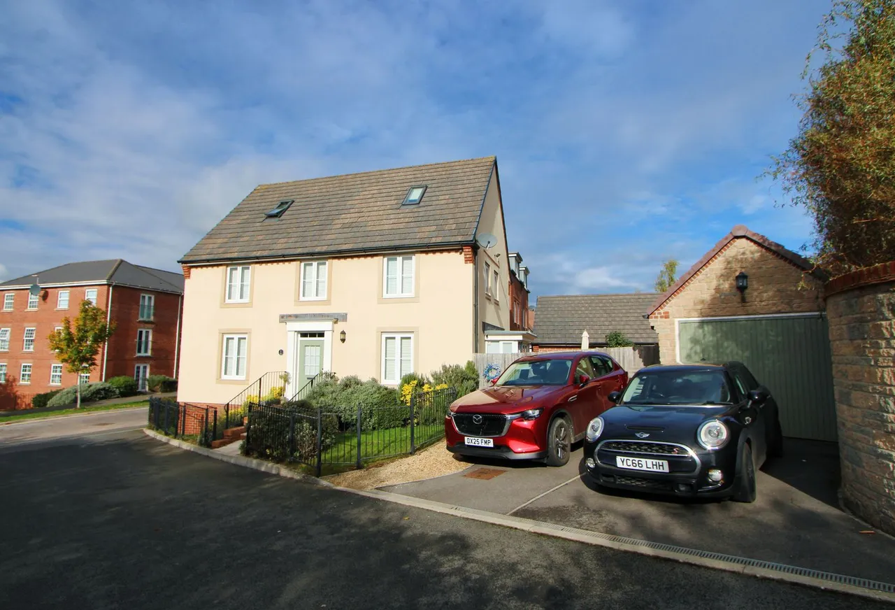 Bluebell Close, Yate, photo 38