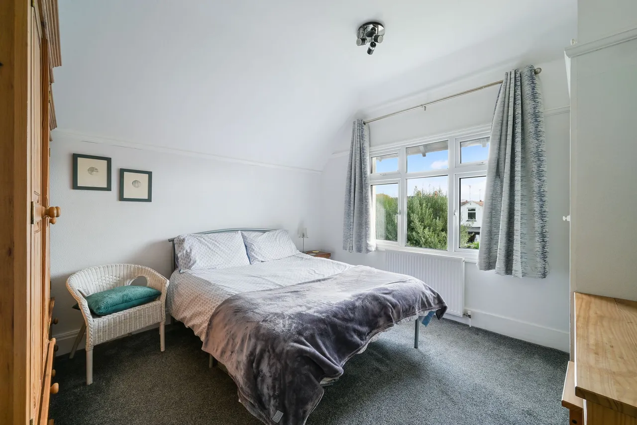 Leighton Avenue, Leigh-On-Sea, SS9, photo 17