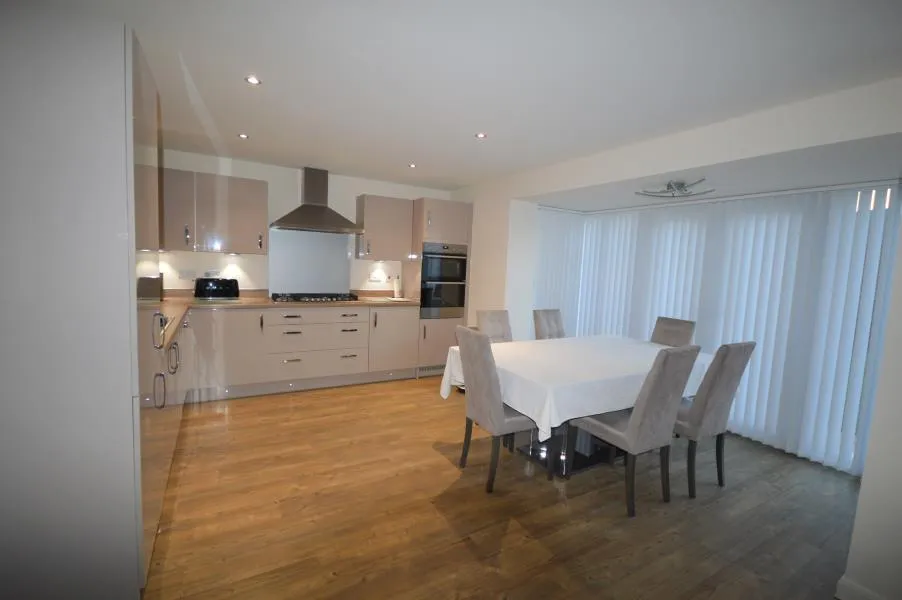 Juniper Way, Shifnal, photo 2