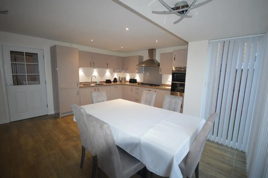 Juniper Way, Shifnal, photo 4