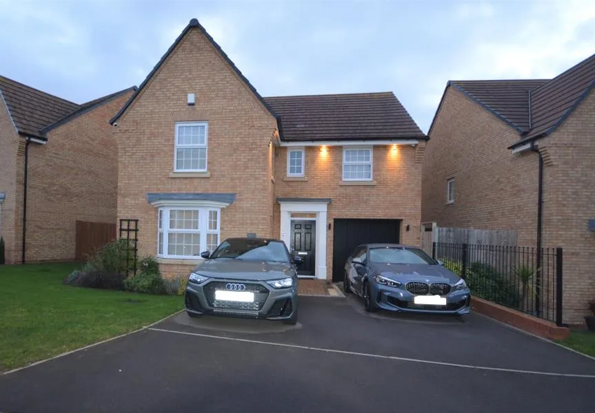 4 bed house for sale, Juniper Way, Shifnal