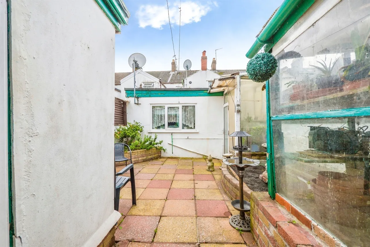 Diamond Street, Adamsdown, CF24, photo 22