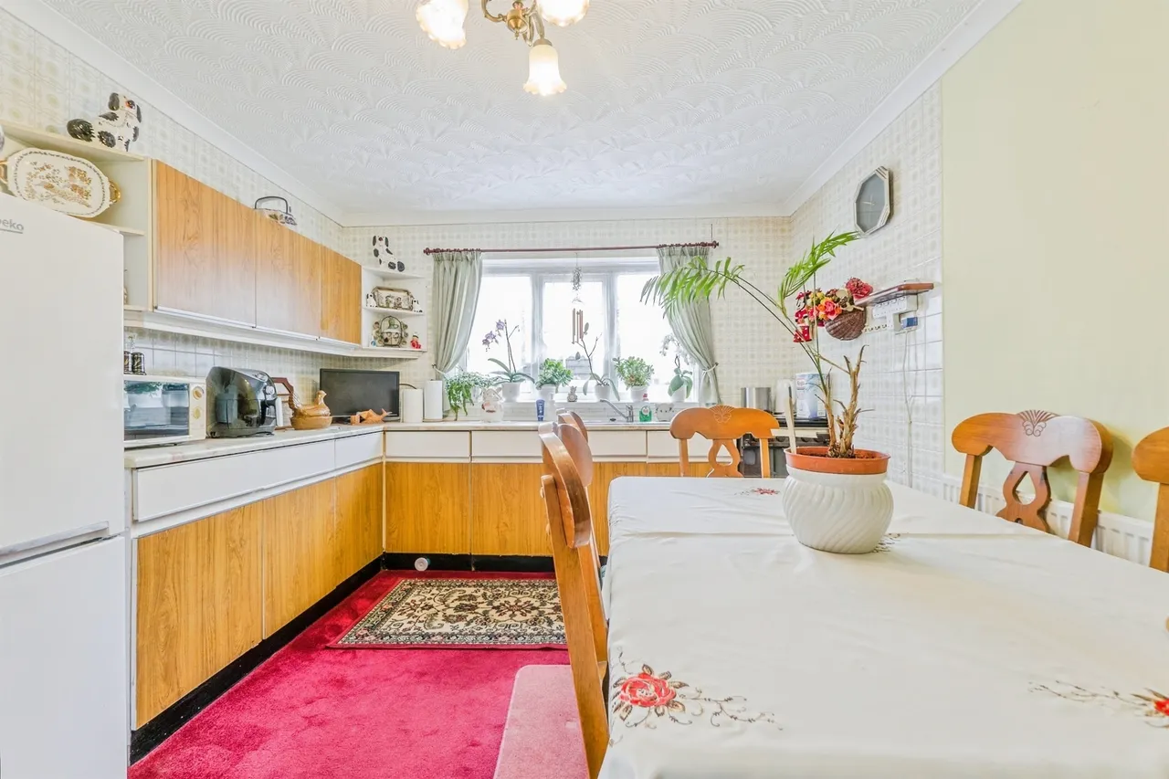 Diamond Street, Adamsdown, CF24, photo 17