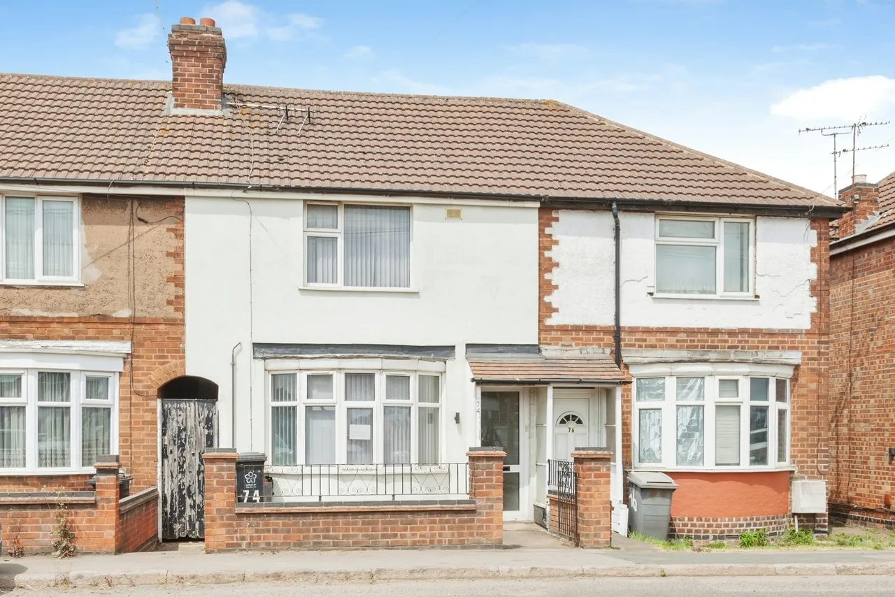 3 bed house for sale, Barkby Road, Leicester, LE4