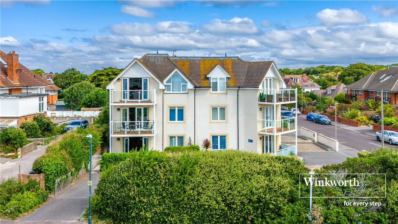 2 bed flat for sale — Penrith Road, Bournemouth, BH5