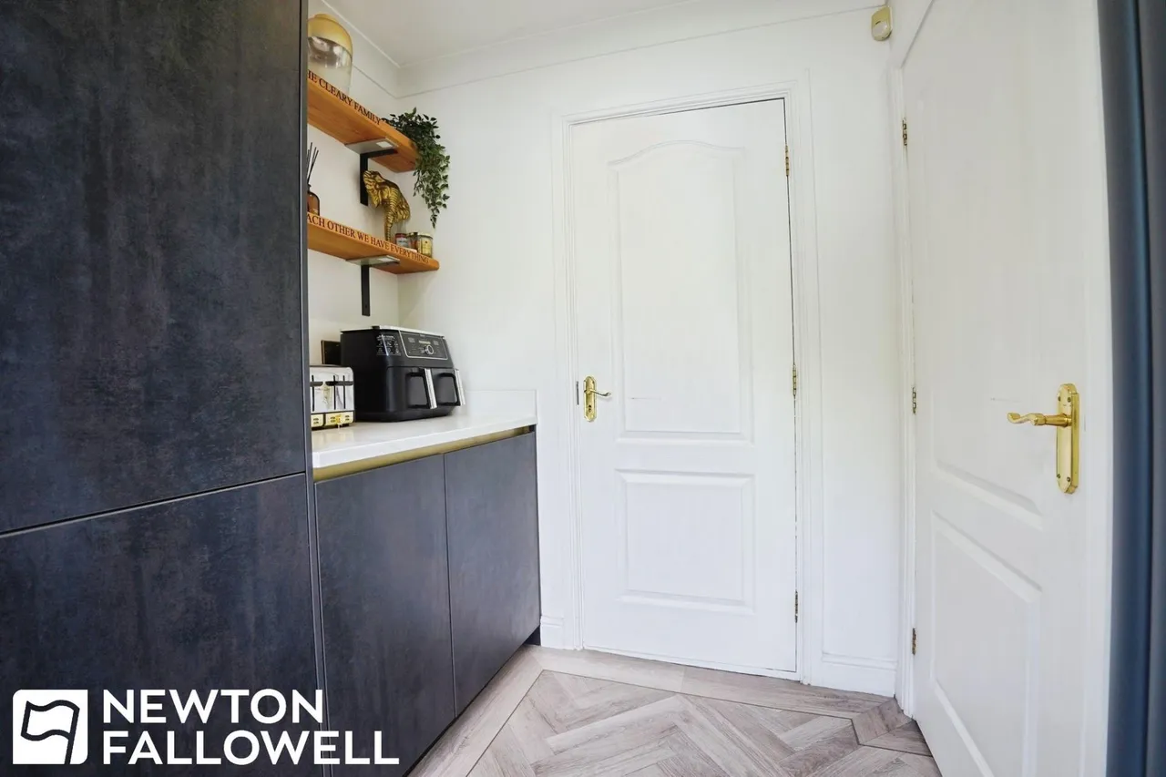 Laurel Grove, Retford, DN22, photo 9