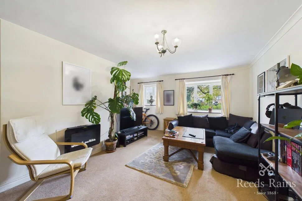 Nabcroft Lane, Crosland Moor, HD4, photo 2