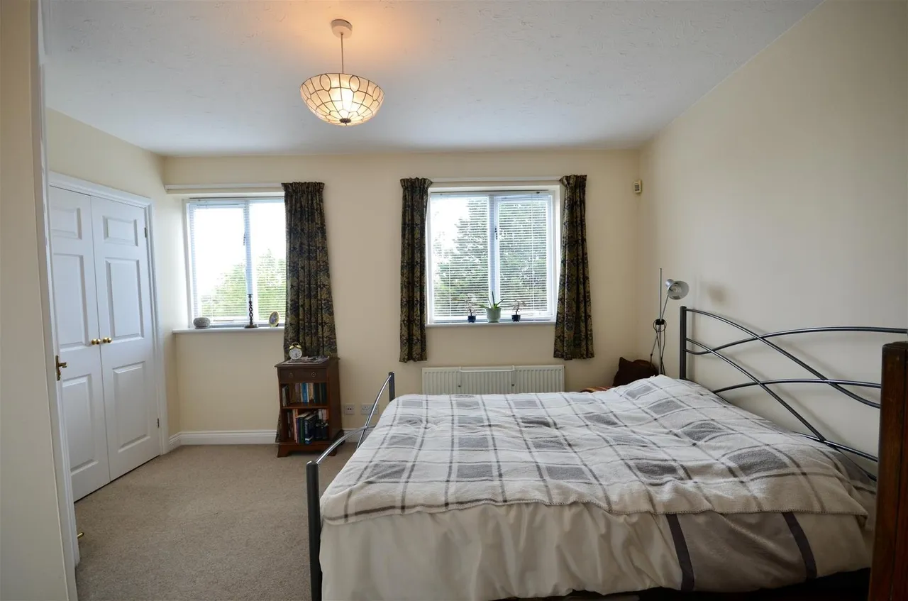 Norbury Avenue, Watford, photo 14