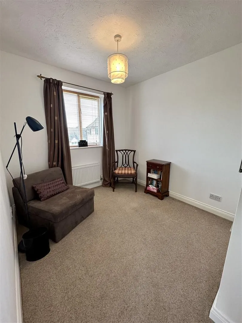 Norbury Avenue, Watford, photo 16
