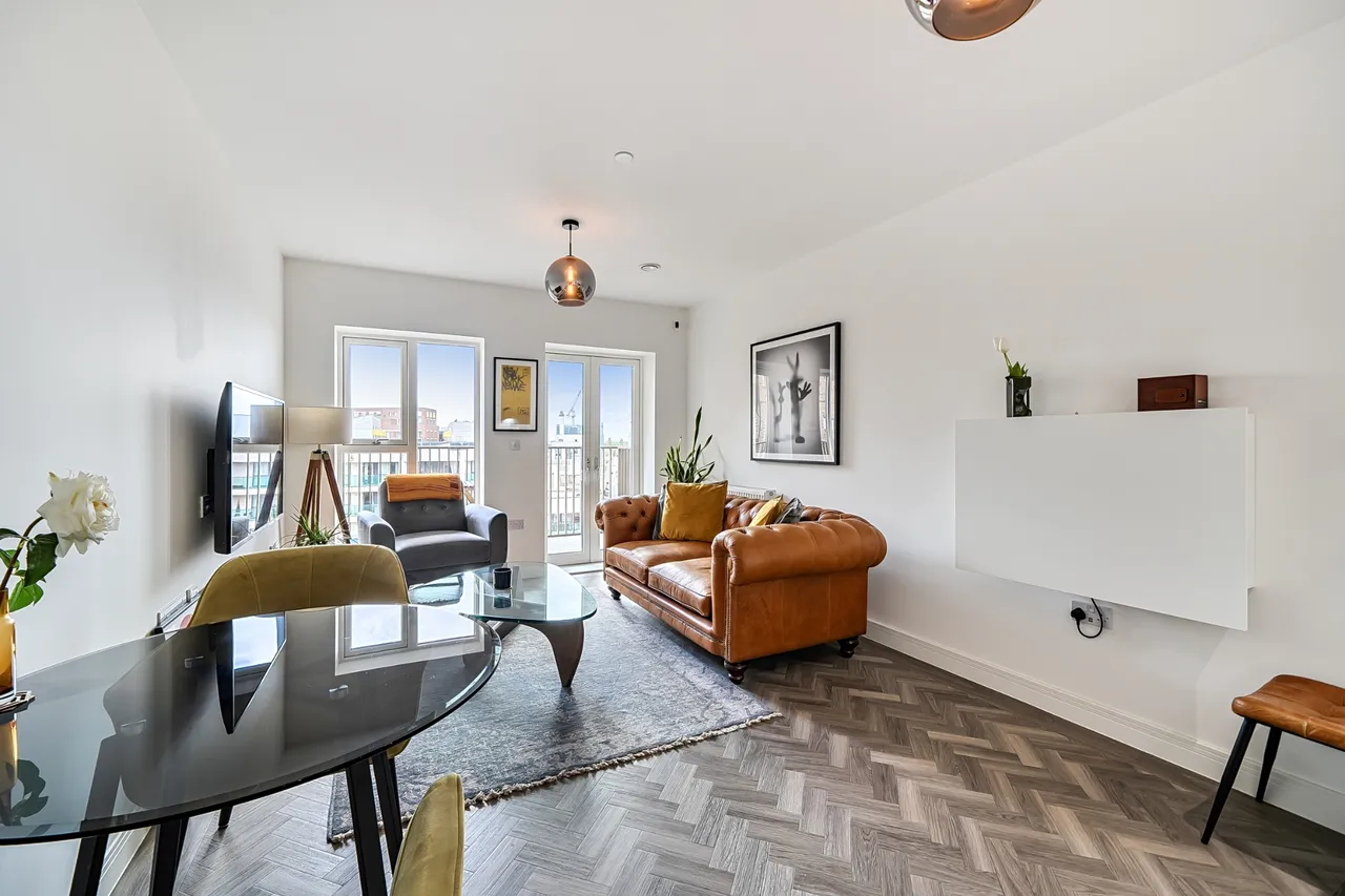 Blyth Road, Hayes, UB3, photo 5