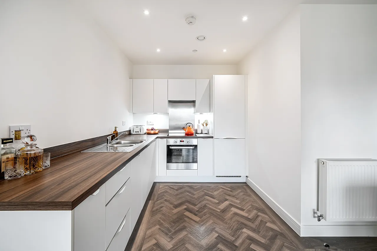 Blyth Road, Hayes, UB3, photo 7