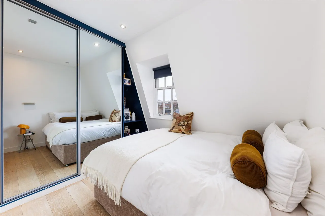 Inverness Terrace, London, W2, photo 9
