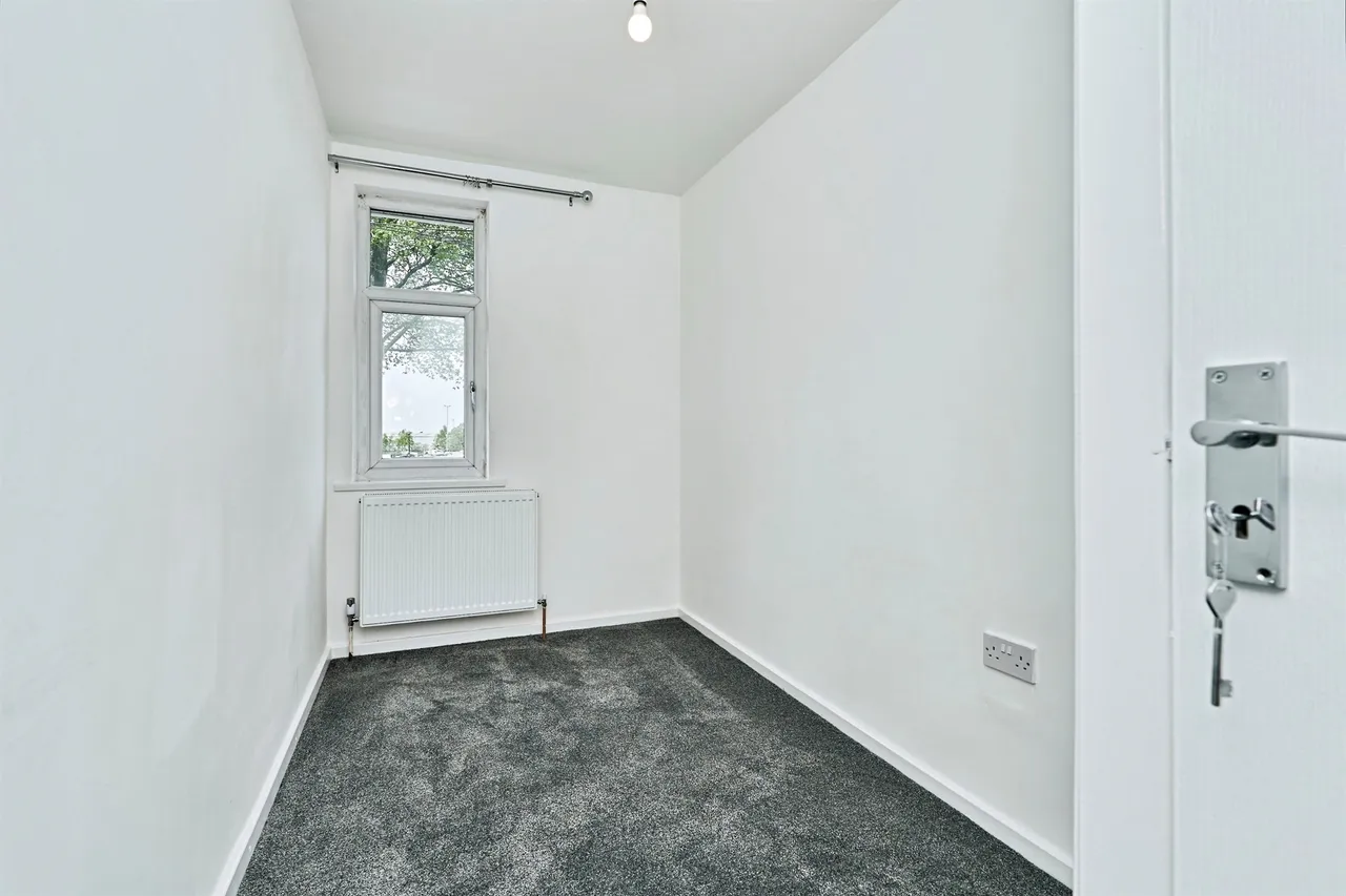 Phoenix Street, West Bromwich, B70, photo 14