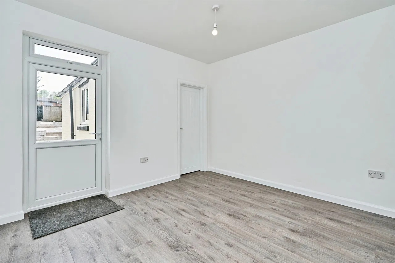Phoenix Street, West Bromwich, B70, photo 6