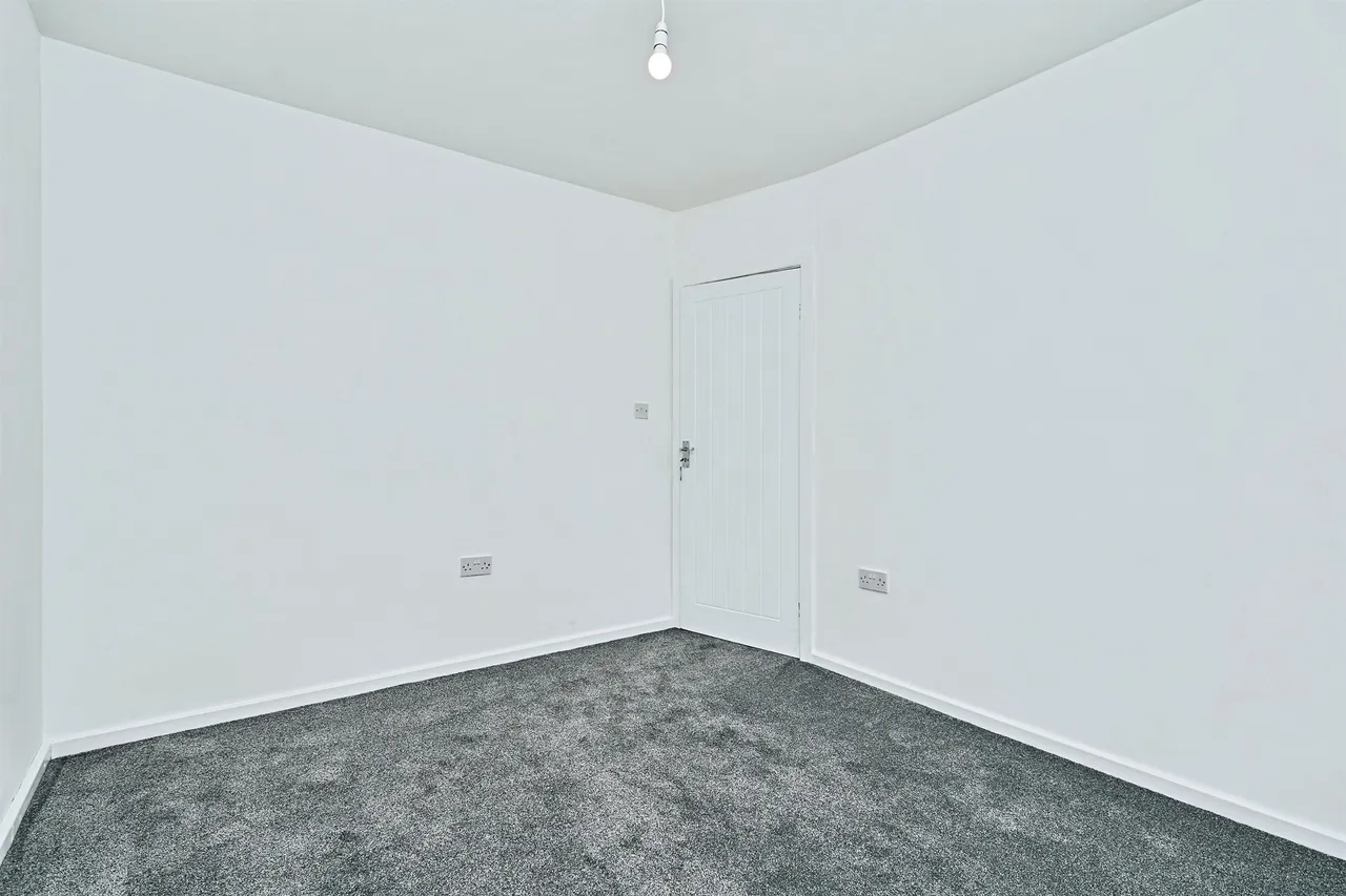 Phoenix Street, West Bromwich, B70, photo 17