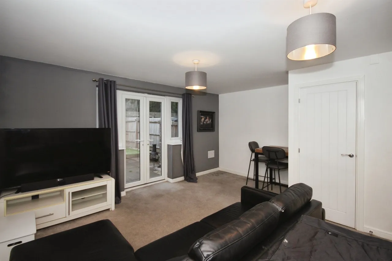 Pattle Close, Lighthorne Heath, CV33, photo 3