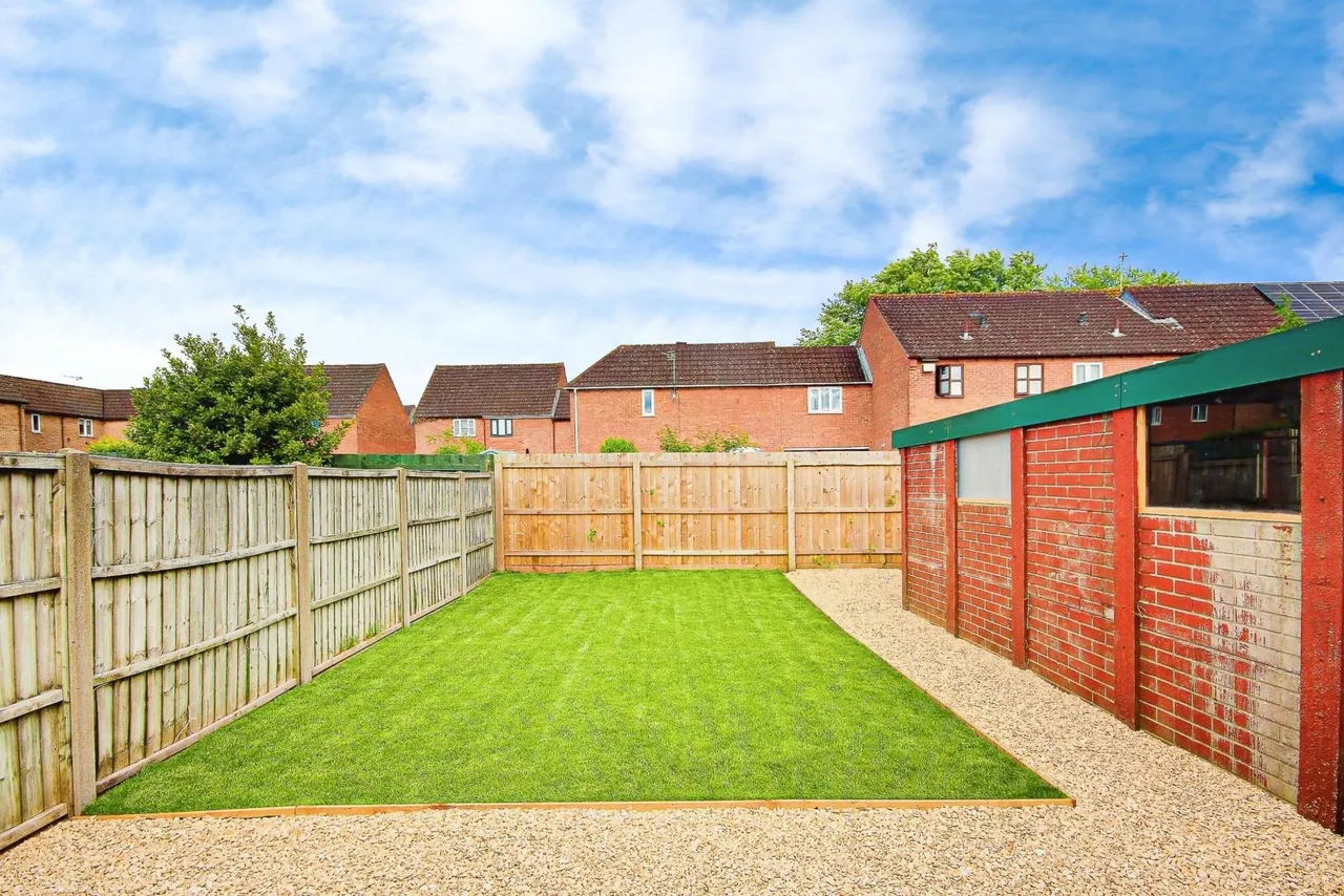 The Holly Grove, Quedgeley, Gloucester, GL2, photo 10