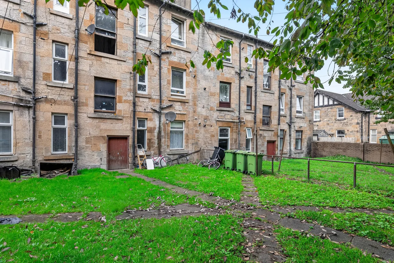 Eastwood Crescent, Thornliebank, G46, photo 14