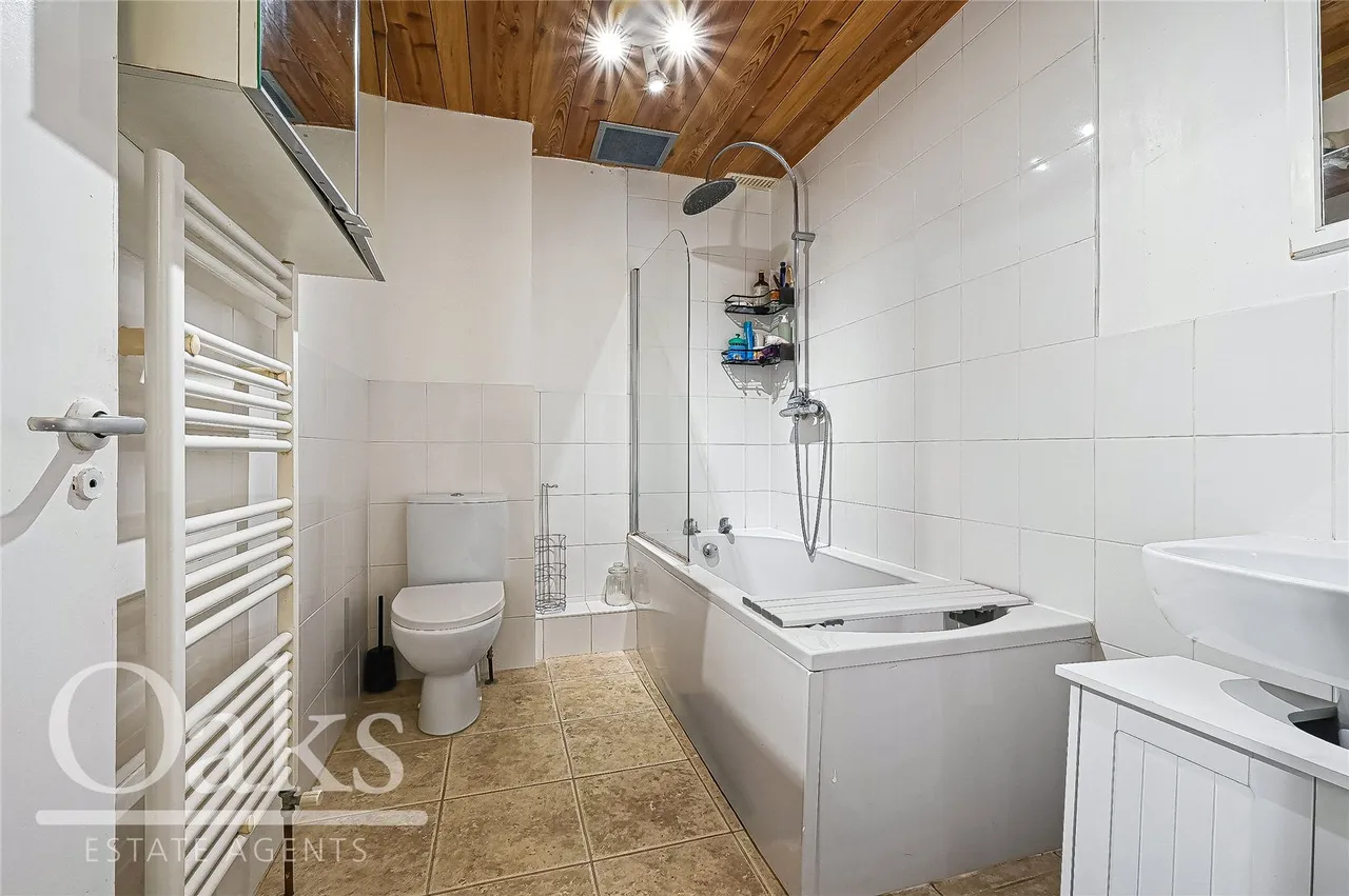 Woodvale Walk, West Norwood, SE27, photo 10