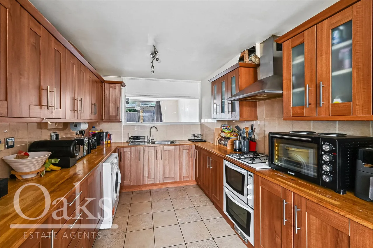 Woodvale Walk, West Norwood, SE27, photo 5