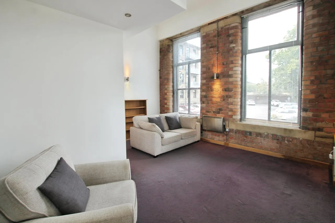 Salts Mill Road, Shipley, BD17, photo 4