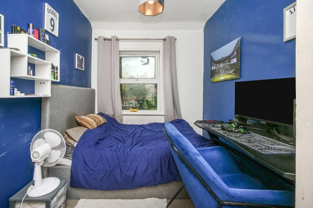 Asquith Avenue, York, YO31, photo 11