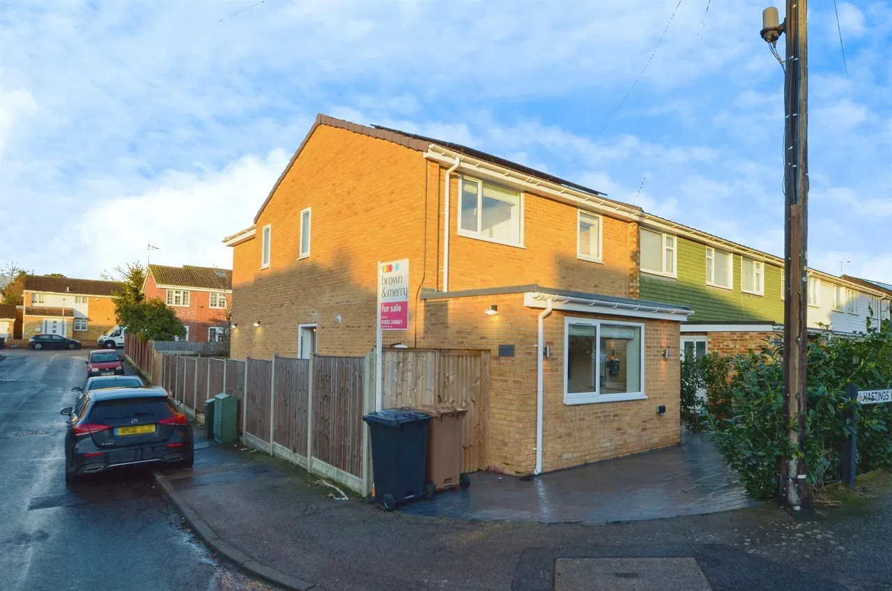 Hastings Way, Bushey, photo 4