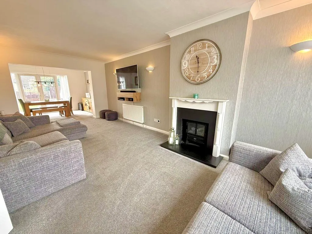 The Cheveralls, Dunstable LU6 3NH, photo 2
