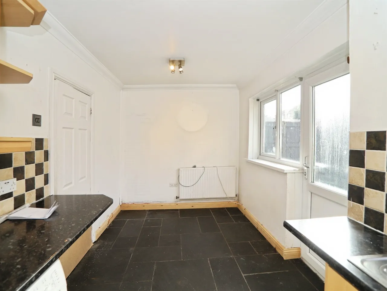 Heol Seward, Beddau, CF38, photo 5