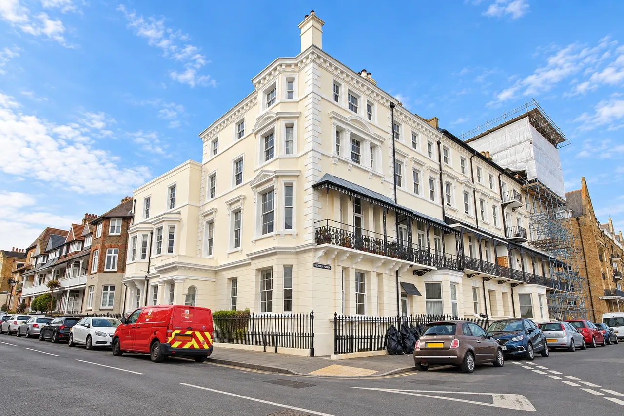 1 bed flat to rent, Victoria Parade, Ramsgate, CT11