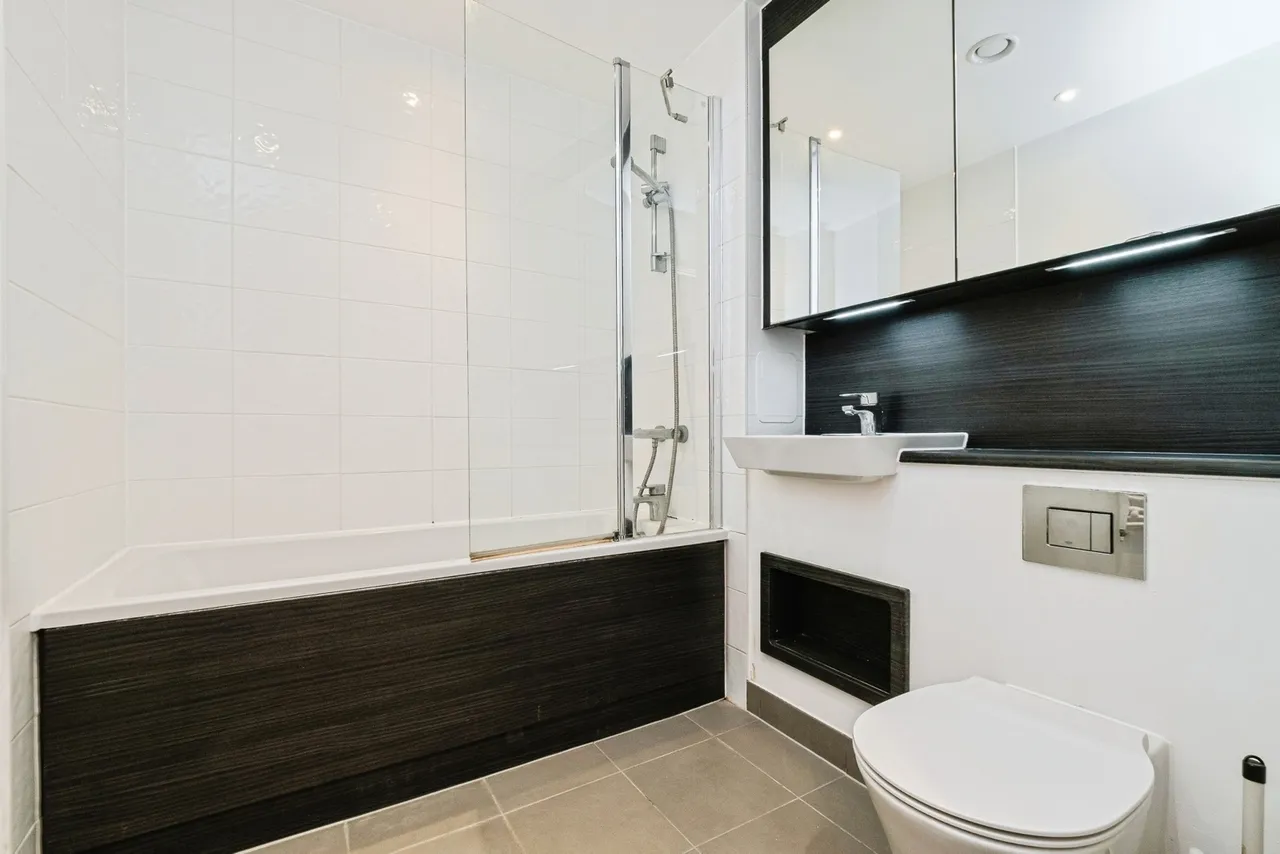 Ironworks Way, Upton Park, London, E13, photo 4