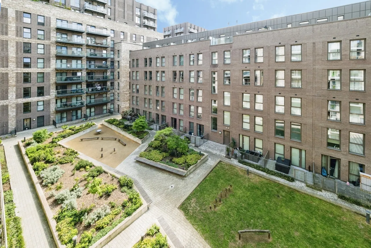 Ironworks Way, Upton Park, London, E13, photo 11