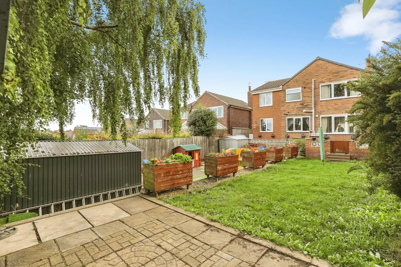 Ashdene Crescent, Wakefield, WF4, photo 21