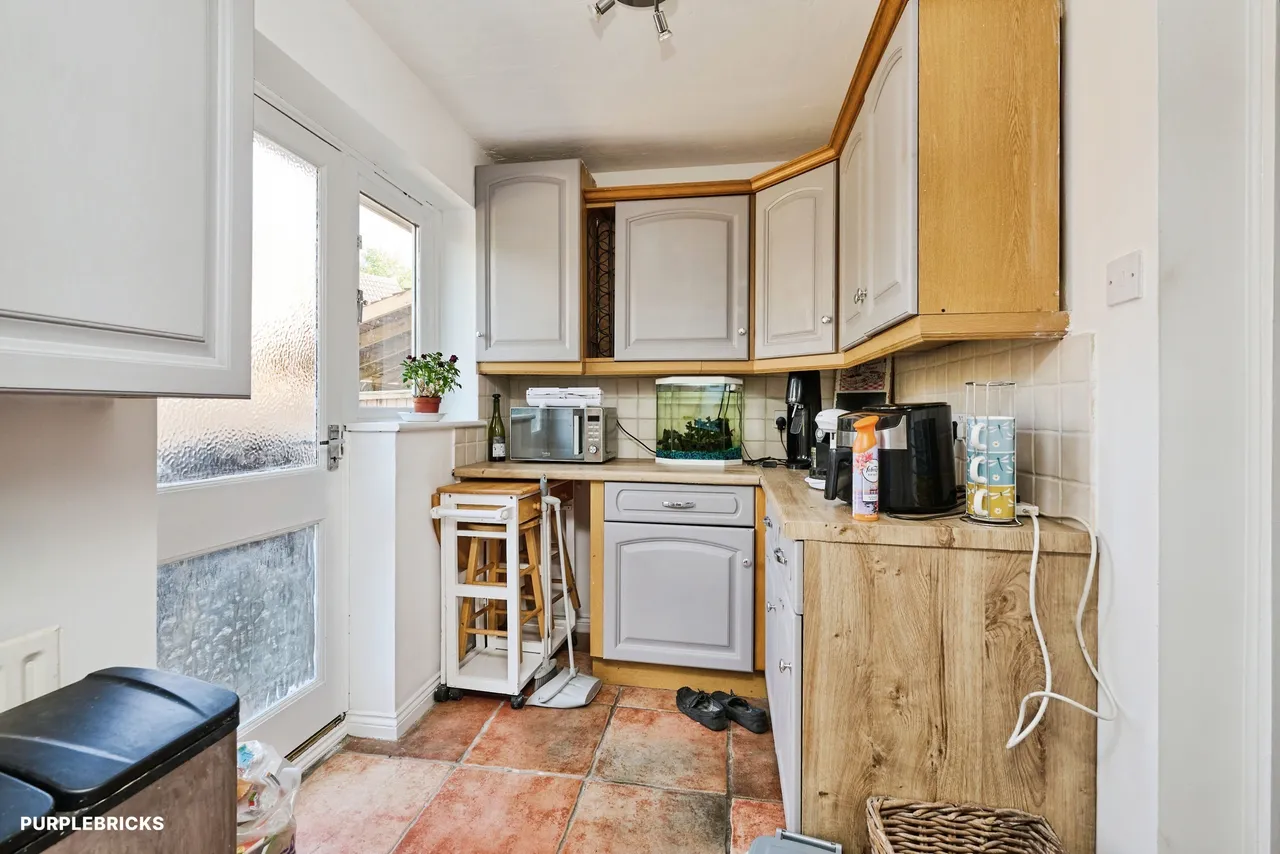 Harrier Close, Huntingdon, PE29, photo 5