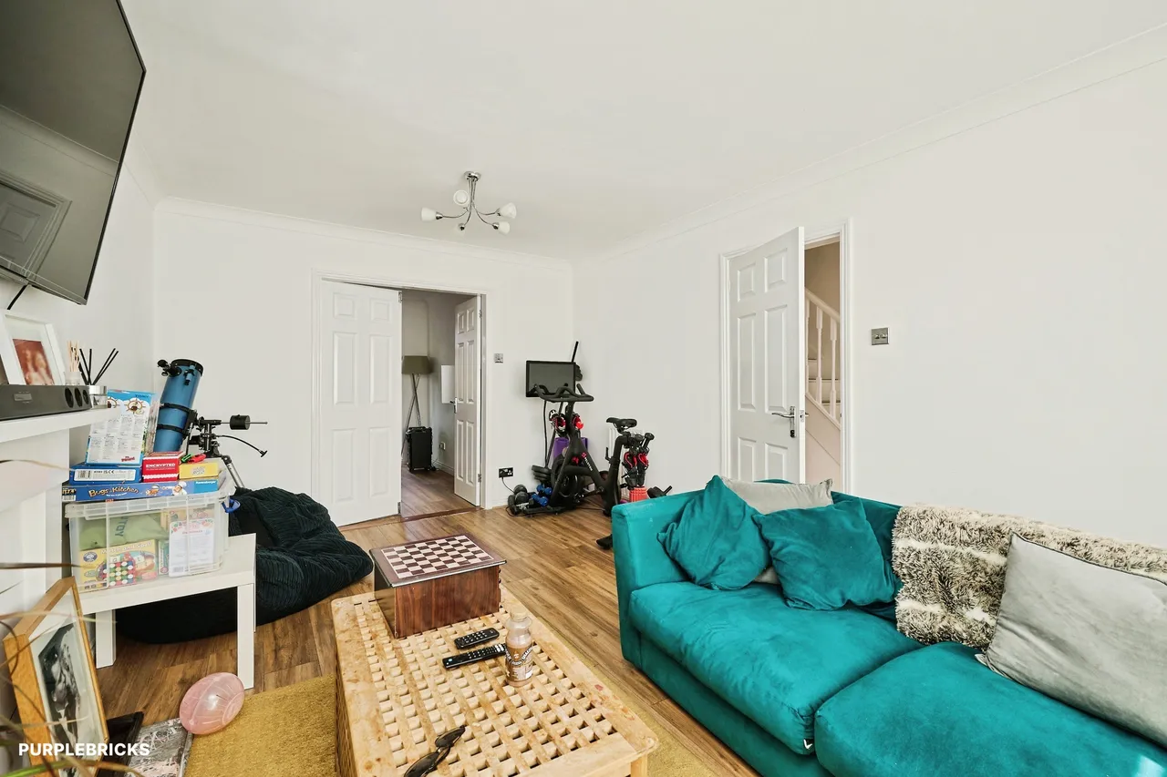 Harrier Close, Huntingdon, PE29, photo 11