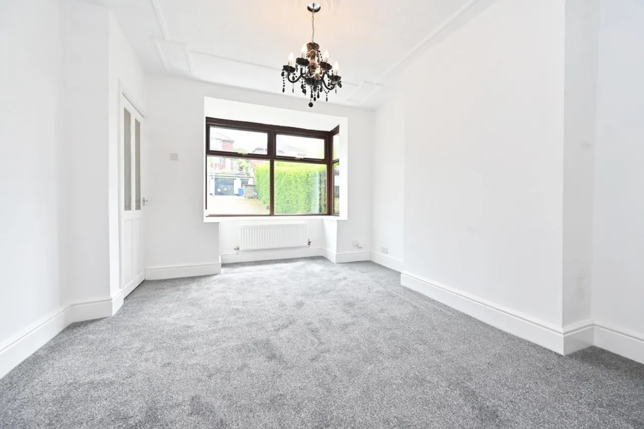 Werrington Road, Bucknall, Stoke-on-Trent, photo 2