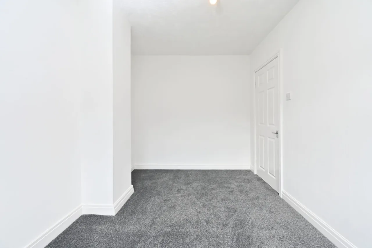 Werrington Road, Bucknall, Stoke-on-Trent, photo 10