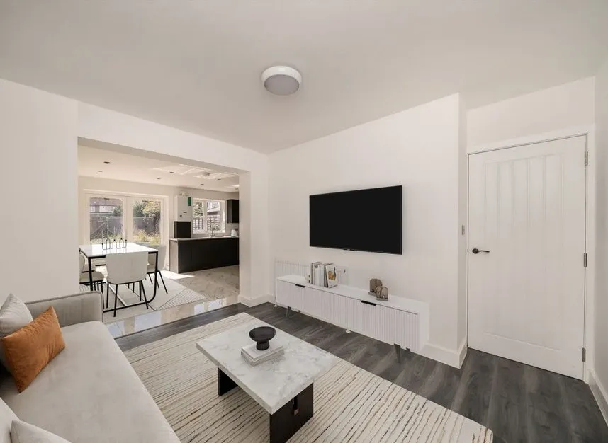 Hook Rise South, Surbiton, KT6, photo 2