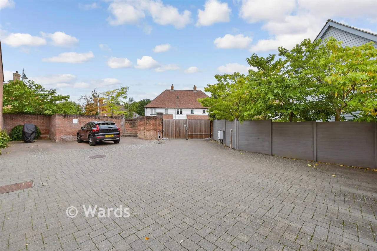 Shoesmith Lane, Kings Hill, ME19, photo 11