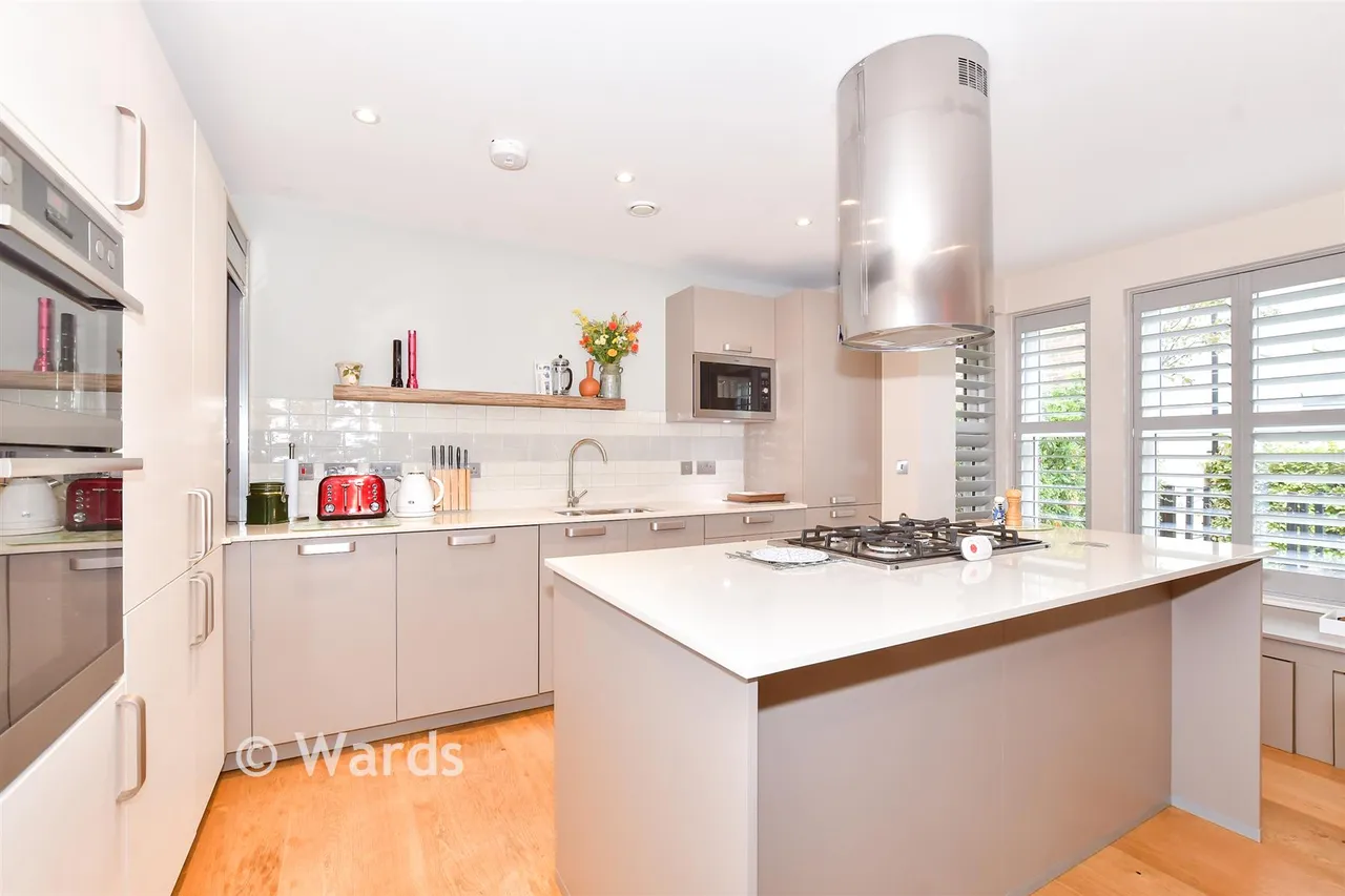 Shoesmith Lane, Kings Hill, ME19, photo 4