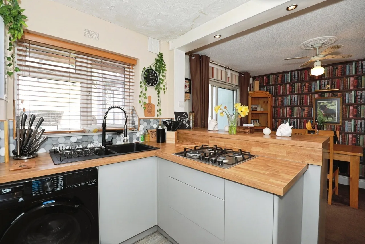 Brindley Avenue, Winsford, Cheshire, CW7, photo 10