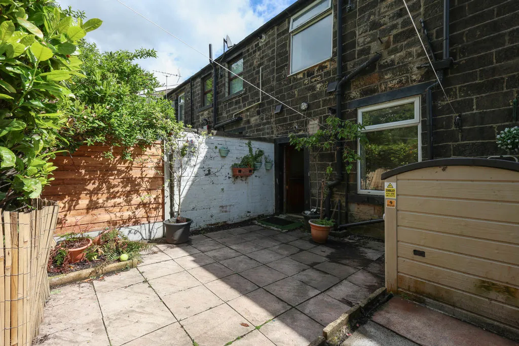 Newhey Road Milnrow, Rochdale OL16 4JF, photo 7