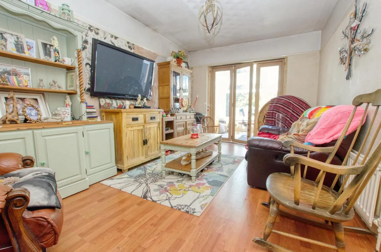 Burnham Chase, Southampton, SO18 5DF, photo 2