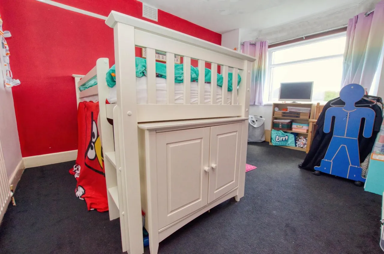 Burnham Chase, Southampton, SO18 5DF, photo 11