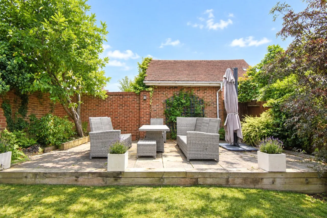 Great Marlow, Hook, Hampshire, RG27 9UA, photo 10