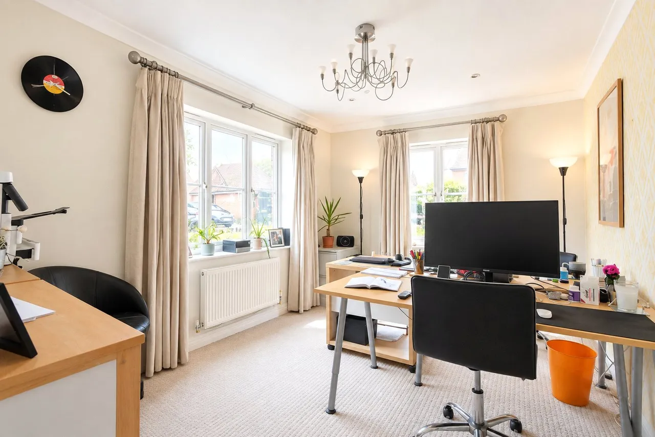 Great Marlow, Hook, Hampshire, RG27 9UA, photo 16