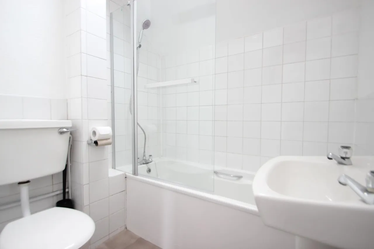 Street Lane, Leeds, LS8, photo 10