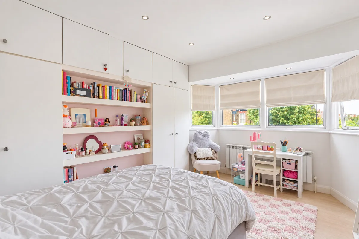 Wendell Road, London, W12, photo 12